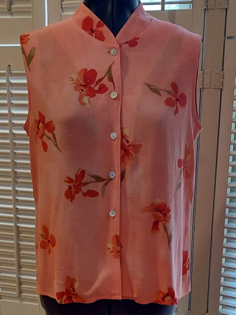 Coldwater Creek Coral & Floral Mandarin Collar Sleeveless Blouse Size 6P